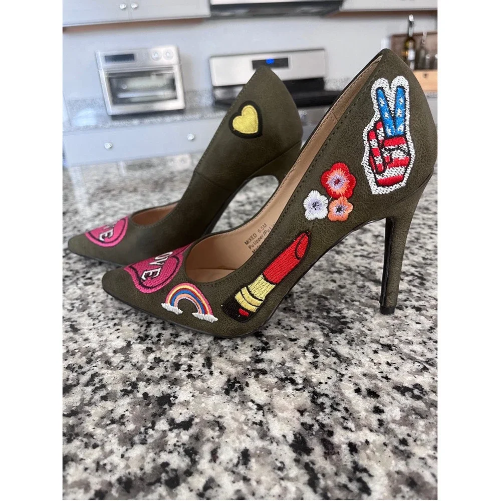 WOMEN’S Pump Heels Penny Loved Kenny Mixed Graphic Shoe Stitching Women’s 6.5 - Picture 1 of 5